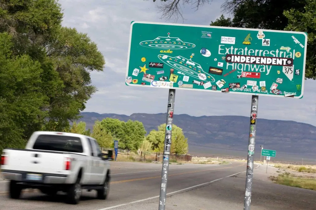 Nevada State Route 375 : conduire l'Extraterrestrial Highway sans se perdre dans le mythe