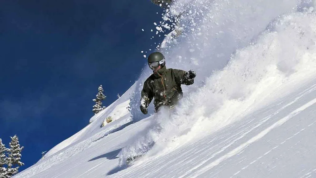 Mt. Rose-Ski Tahoe en hiver : pourquoi les habitués y reviennent